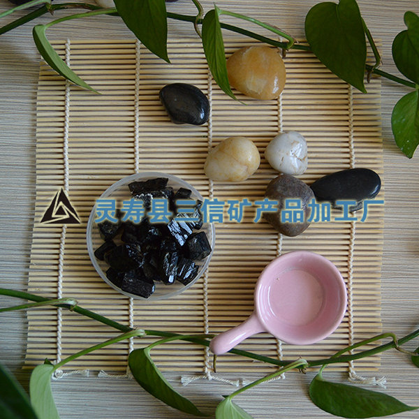 電氣石塊