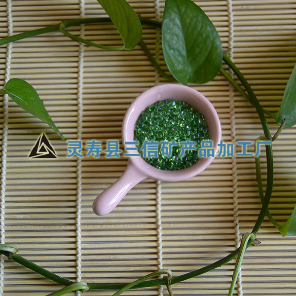 綠色玻璃珠